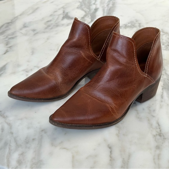 Steve Madden Austin Cognac Leather Ankle Booties • Sz 9 - Picture 3 of 12
